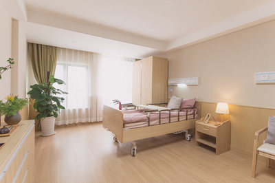 構(gòu)建多層次養(yǎng)老服務(wù)體系 扮靚廬陽(yáng)百姓幸福晚年 護(hù)理機(jī)構(gòu)服務(wù)